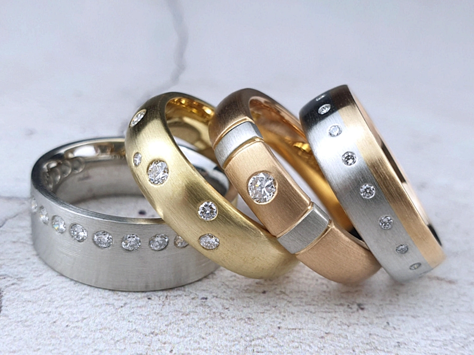Gallery image 12: Aurum designer-jewellers