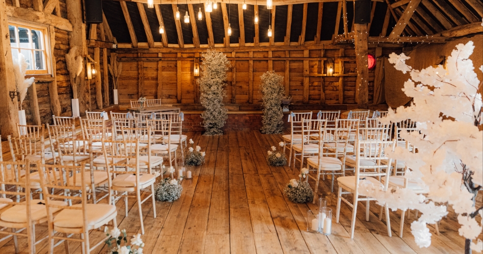Image 1: Southlands Barn