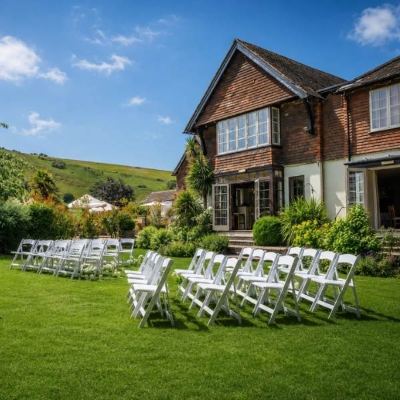Image 4: Tottington Manor