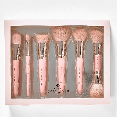 New beauty tools and accessories from Next