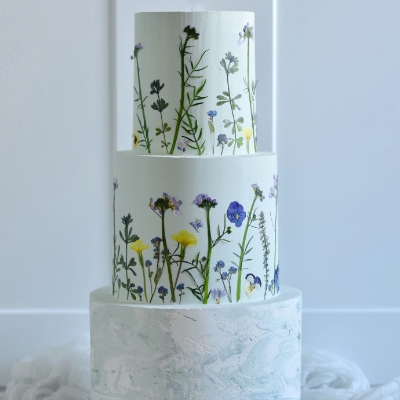 Sustainable wedding cake tips with Emily's Mixing Bowl