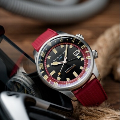 Grooms' News: Check out the latest addition to Spinnaker's Bradner Watch Collection