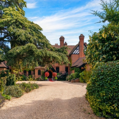 Wedding News: Tagvenue Reveals Its 2026 Event Predictions