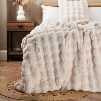 Wedding News: Gifting options for the upcoming wedding season from BHS