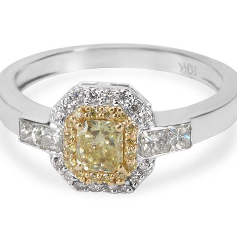 CEO of WP Diamonds gives thoughts on Lucy Mecklenburgh's engagement ring and top tips for shopping for diamonds: Image 1
