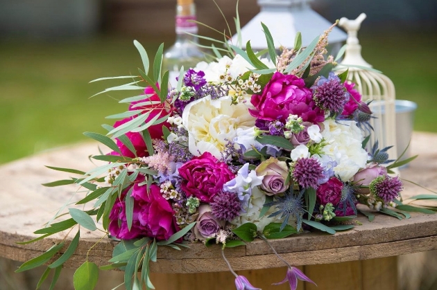 A bright and bold floral palettes with Sussex's wedding suppliers: Image 3