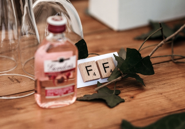 Gin favours and scrabble placenames