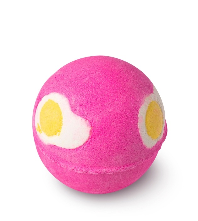 EGGY WEGG BATH BOMB