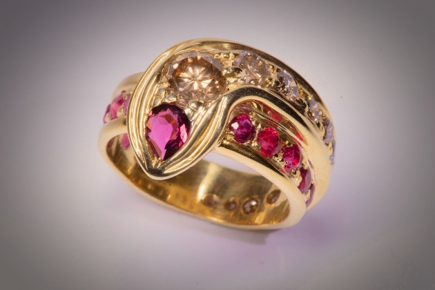 Ruby gold and diamond ring