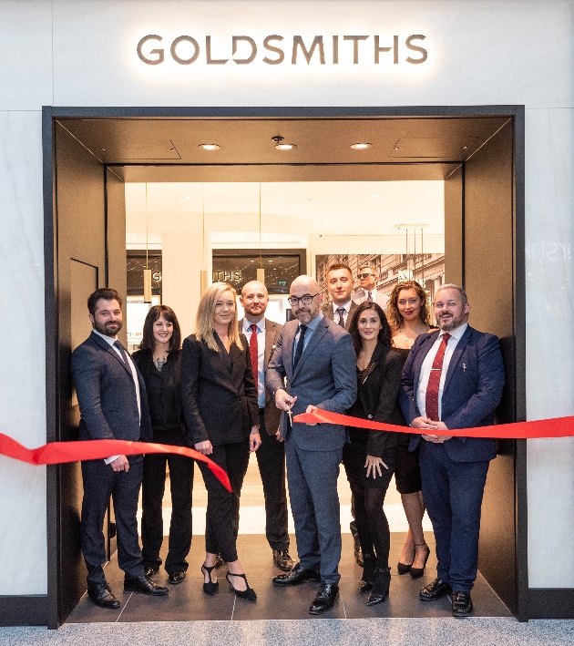 The team at Goldsmiths Brighton cut the ribbon to open the new store
