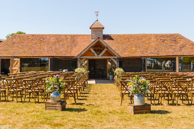 Montague Farm outdoor ceremony set up