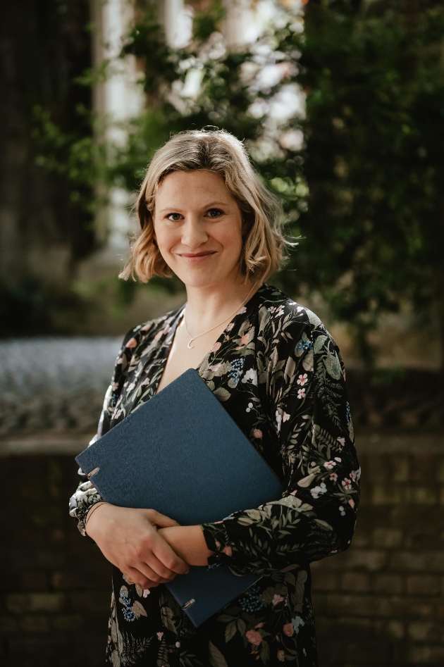 celebrant Lucy Prout-Laing from Uniquely You Ceremonies