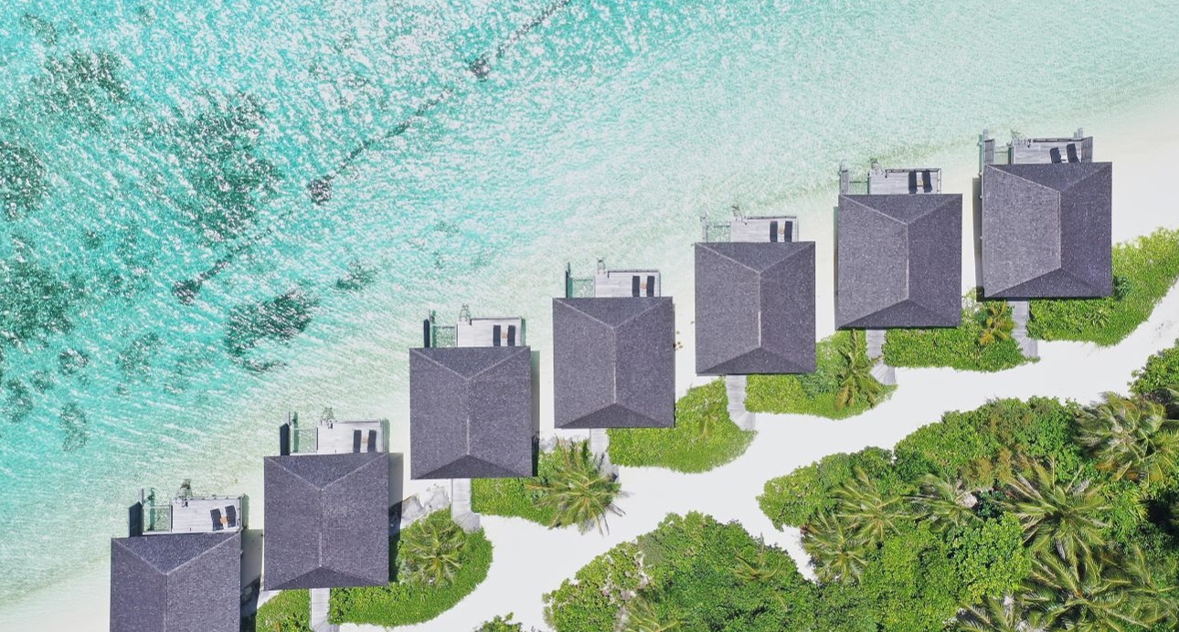 Le Meridien Maldives Resort & Spa's lagoon bungalows