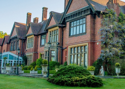 Image 3 from Stanhill Court